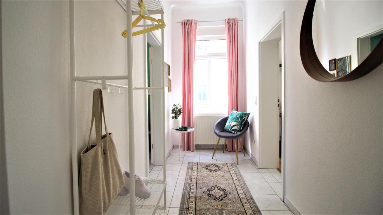 Homie Stay Schiestlstrasse - Moderne Altbauapartments, Nahe Stadtzentrum & Weinberge Würzburg Exteriör bild
