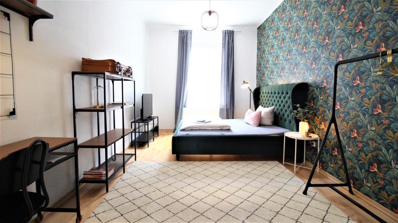 Homie Stay Schiestlstrasse - Moderne Altbauapartments, Nahe Stadtzentrum & Weinberge Würzburg Exteriör bild